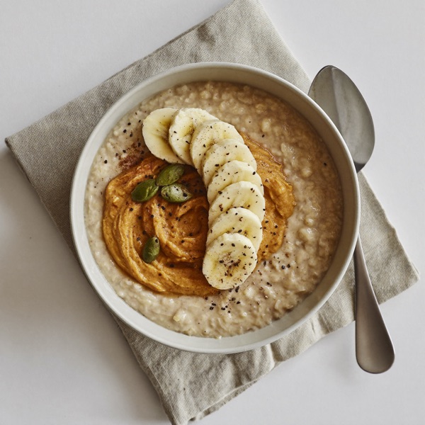 Overnight Oats mit Cashewmus und Banane