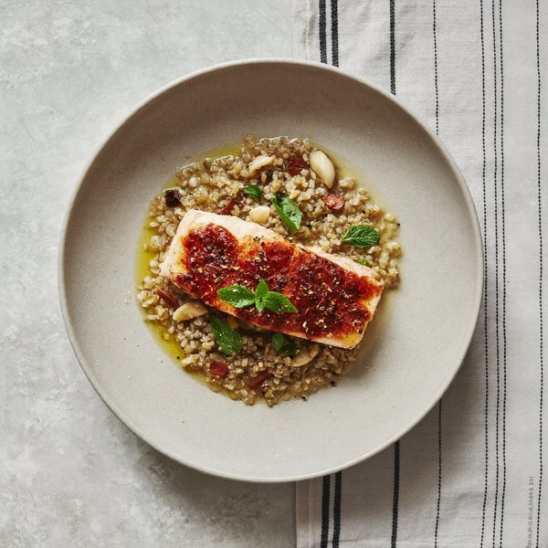 Bacalao Sardo con Quinoa Estilo Fregola, Azafrán y Menta